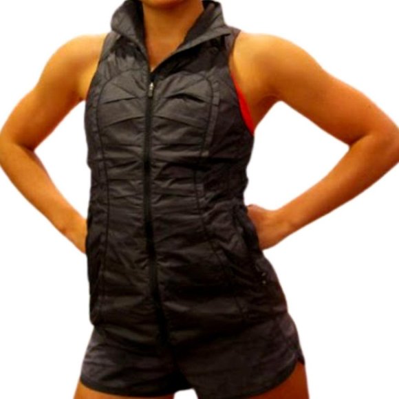 lululemon athletica Jackets & Blazers - Lululemon Run: Take Flight Vest Reflective Size 2 Black